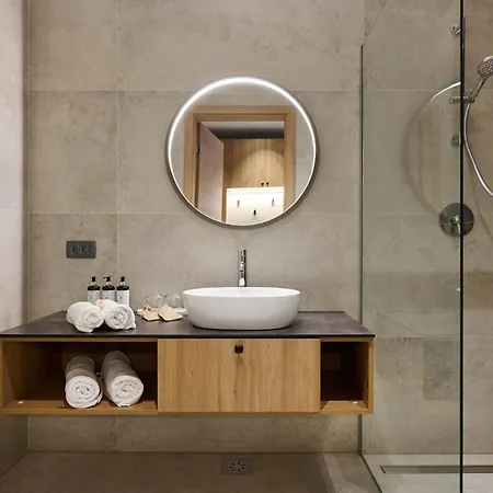 Wada - Rimski Vrelec Hotel Kotlje